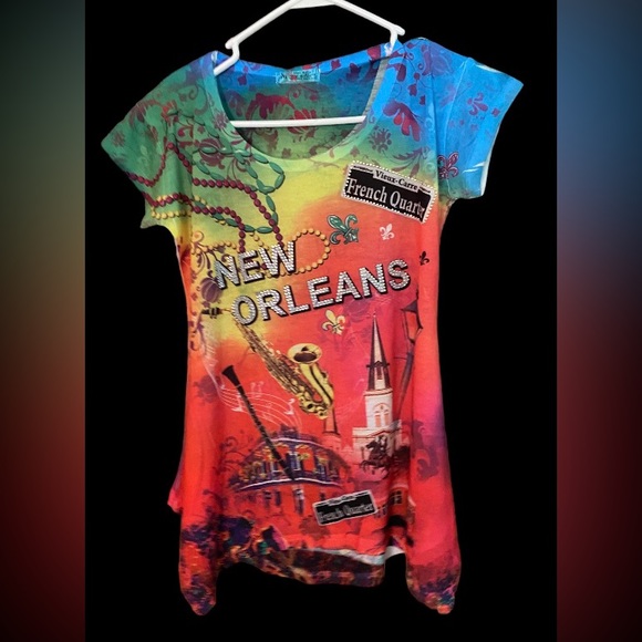 Maxi & Co New Orleans Bourbon Street, colorful top. NWT size medium. - Picture 2 of 11